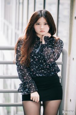 班花哭着说3个一起会坏的