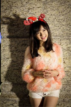 新任女教师20