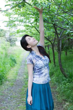 中国少妇国语对白在线精品视频